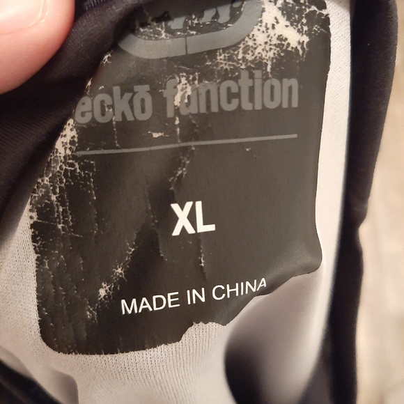 XL MEN'S ECHO FUNCTION TEE - Picture 3 of 3